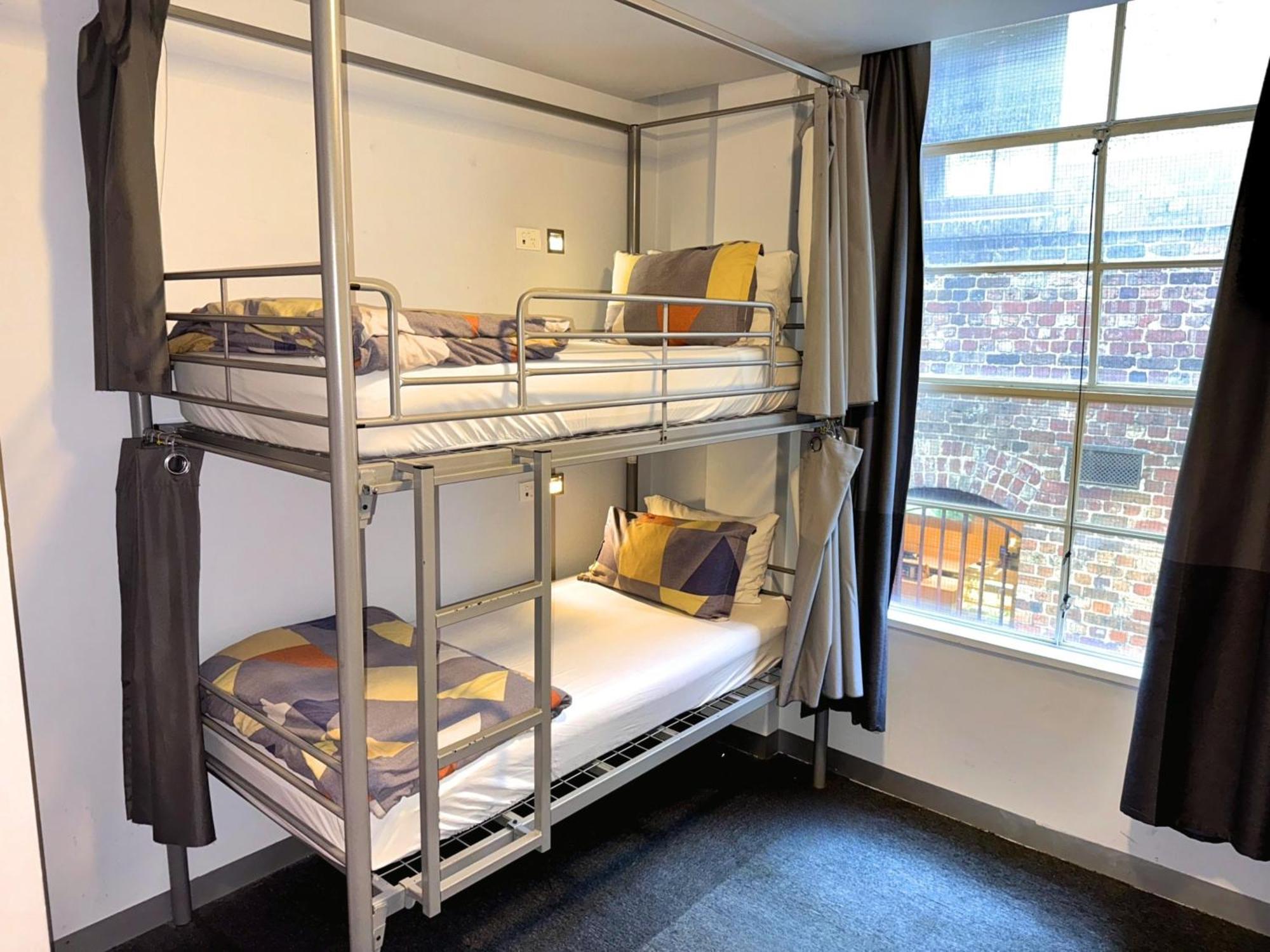 Europa Melbourne Hostel Εξωτερικό φωτογραφία
